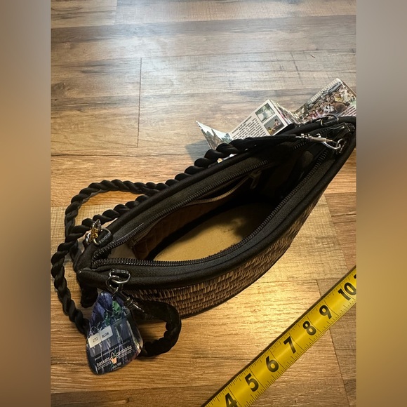 Tatami Saraye Chic Black, Blue and Tan Women's Shoulder Bag - Picture 8 of 11